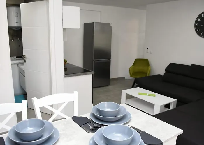 Modern Stairs * روفينج